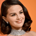 Selena Gomez Let Benny Blanco Do Her Makeup—Here's How It Went 4 Selena Gomez Let Benny Blanco Do Her Makeup—Here's How It Went