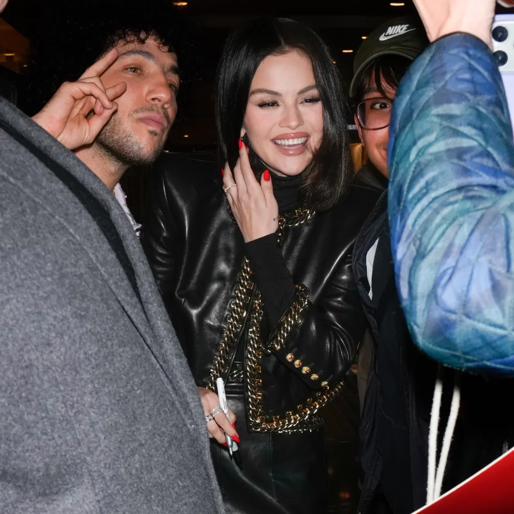 Selena Gomez's Red Nails Are Stealing the Show—and Our Hearts 1
Selena Gomez showing off her red lovergirl nails in a classic almond shape with radiant shine and undeniable romance.