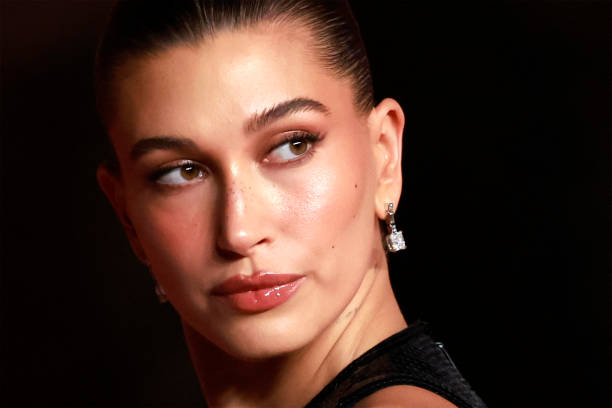 Hailey Bieber makeup-free selfie showing mild perioral dermatitis flare-up around her mouth.
