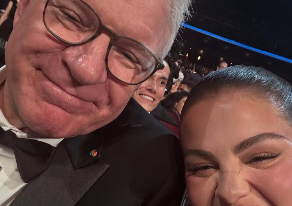 Selena Gomez’s Mom Reacts After Being ‘Snubbed’ at Wedding — You Won’t Believe Her Response! 1 Selena Gomez's mother Mandy Teefey shares heartfelt Instagram tribute after being left out of wedding aisle moment with granddad walking Selena down the aisle.