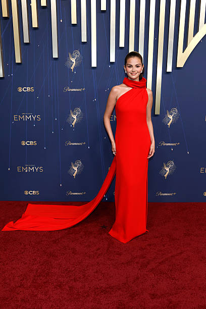 Emmy Awards 2025: Fashion Hits, Misses, and the Red Carpet Royalty 1 Selena Gomez