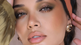 Iranian influencer Ncamua recreates Bollywood actress Kajol using makeup.