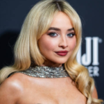I’m Low-Key Obsessed With Sabrina Carpenter’s Subtle Makeup 5 Sabrina Carpenter subtle makeup red carpet look with soft waves