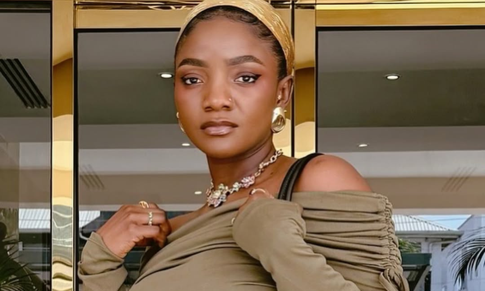 Simi’s Baby Bump Steals the Show in Adekunle Gold’s New Music Video — And the Internet Is Swooning 41 Simi baby bump reveal in Adekunle Gold’s music video My Love Is The Same