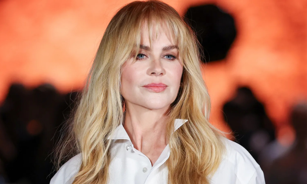 Nicole Kidman wearing natural curls with minimal styling during a casual public appearance